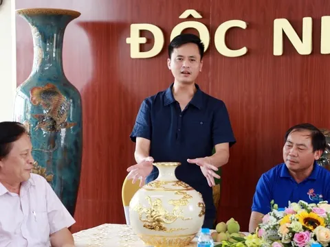 Nghệ nhân marketing - Nguyễn Trung Thành, người sáng lập học viện 'ngôi sao livestream' độc đáo nhất Việt Nam.
